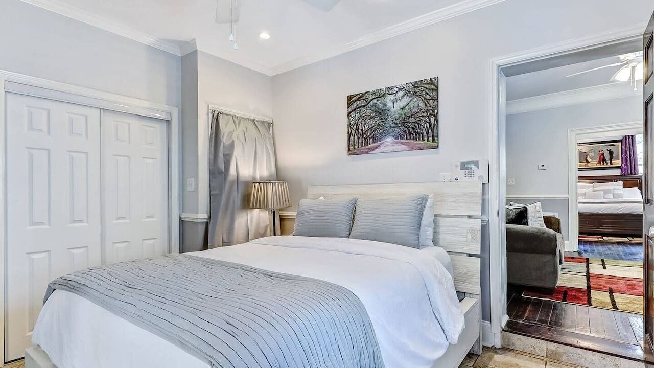 Photo of Bedroom in Beach Institute