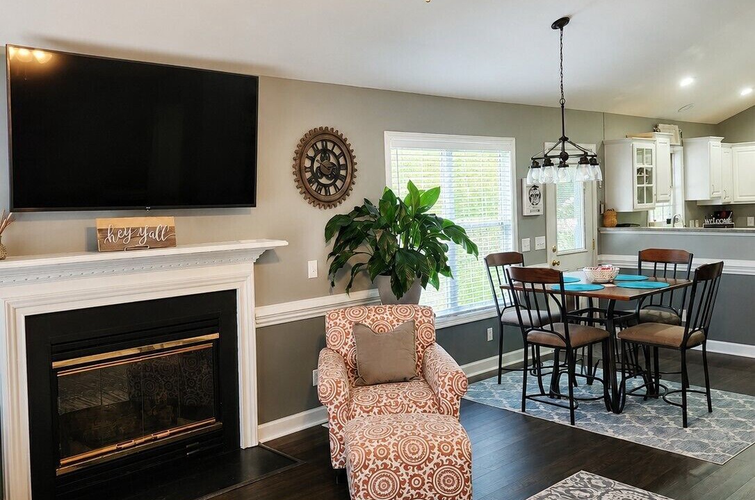 Photo of Livingroom in Graham