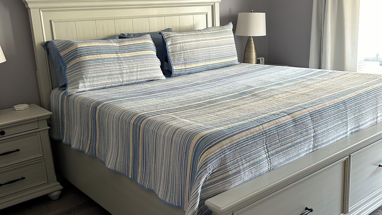 Photo of Bedroom in Surfside Beach