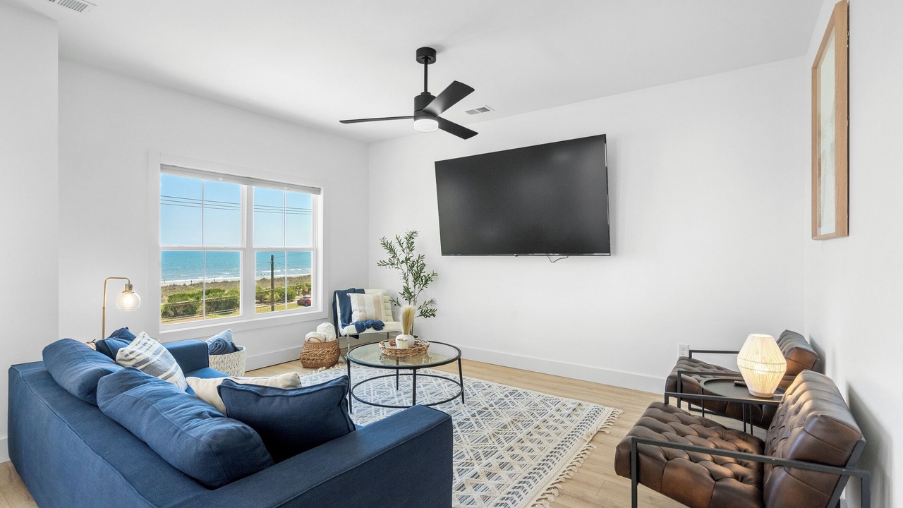 Photo of Bedroom in Atlantic Beach