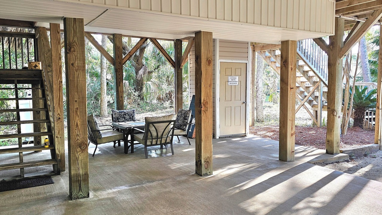 Photo of Others in Edisto Island