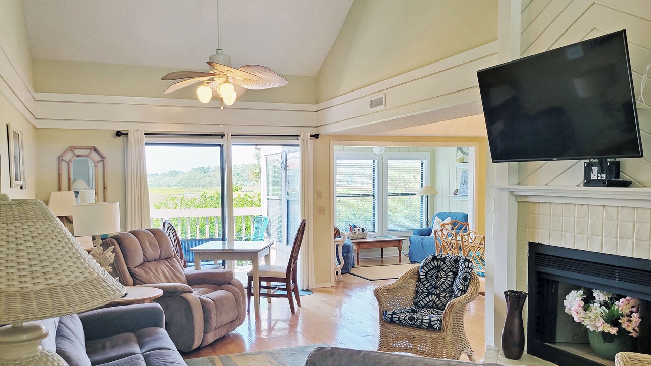 Photo of Livingroom in Litchfield by the Sea