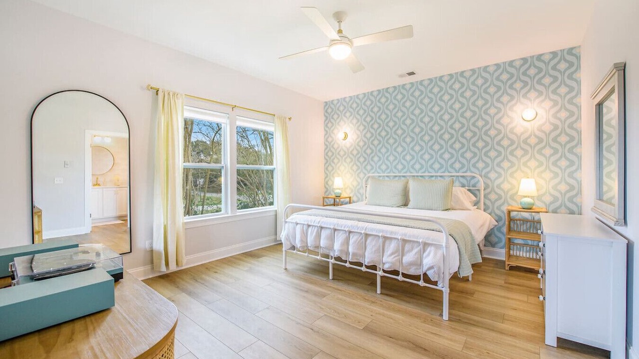 Photo of Bedroom in Charleston