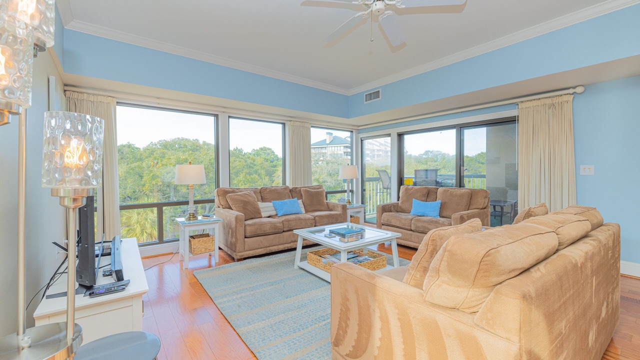 Photo of Livingroom in Isle of Palms