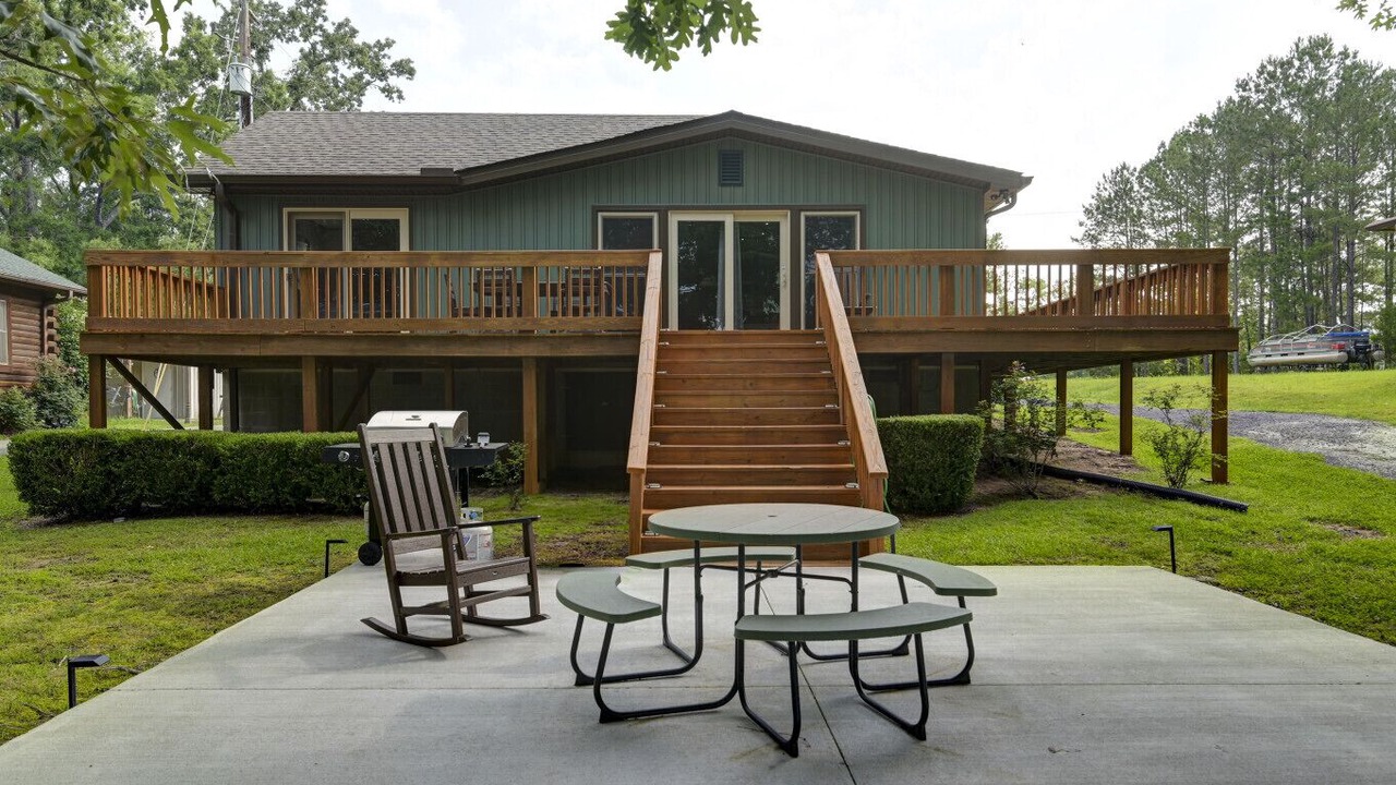 Photo of Outdoor in Prosperity