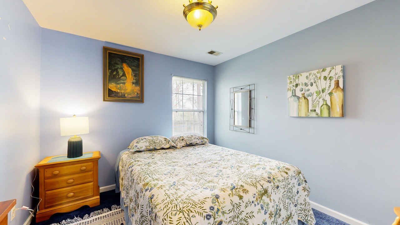 Photo of Bedroom in Ladson