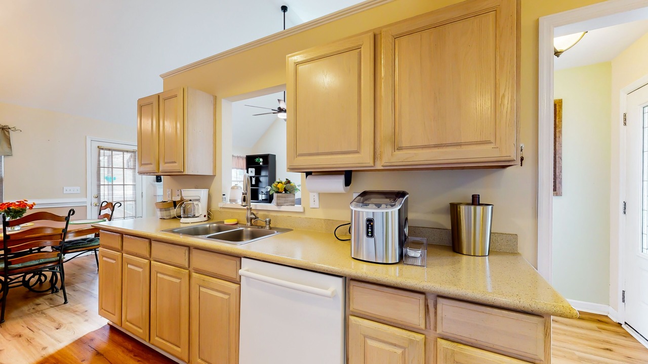 Photo of Kitchen in Ladson