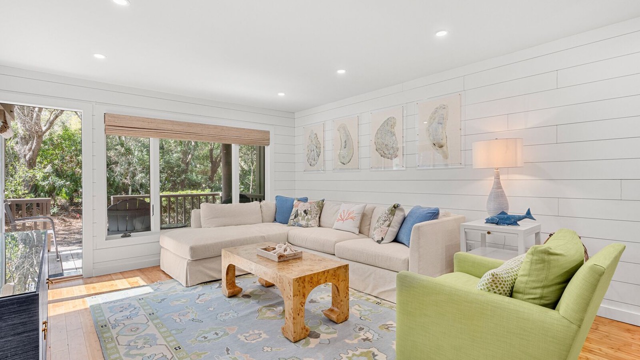Photo of Livingroom in West Beach Village