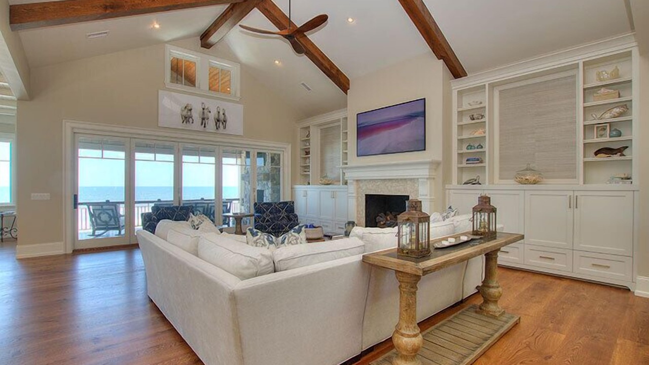 Photo of Livingroom in Sea Pines