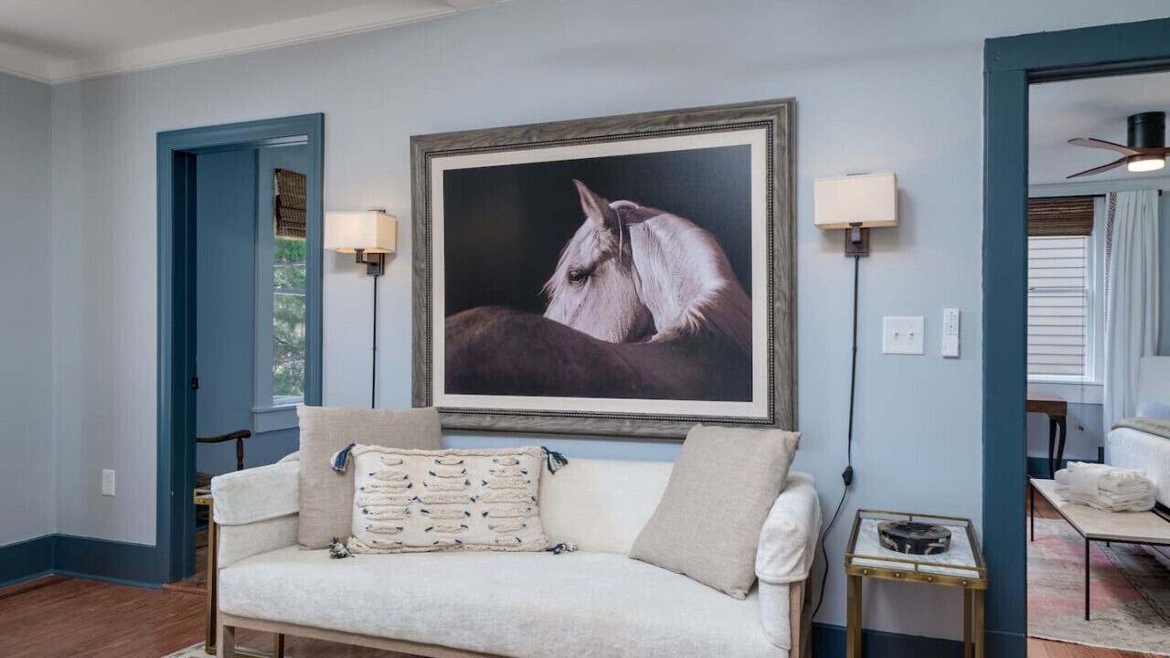 Photo of Livingroom in Downtown Charleston