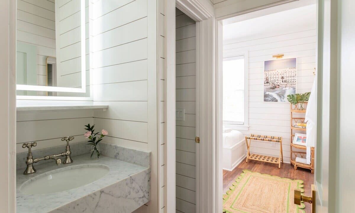 Photo of Bathroom in Cannonborough Elliotborough