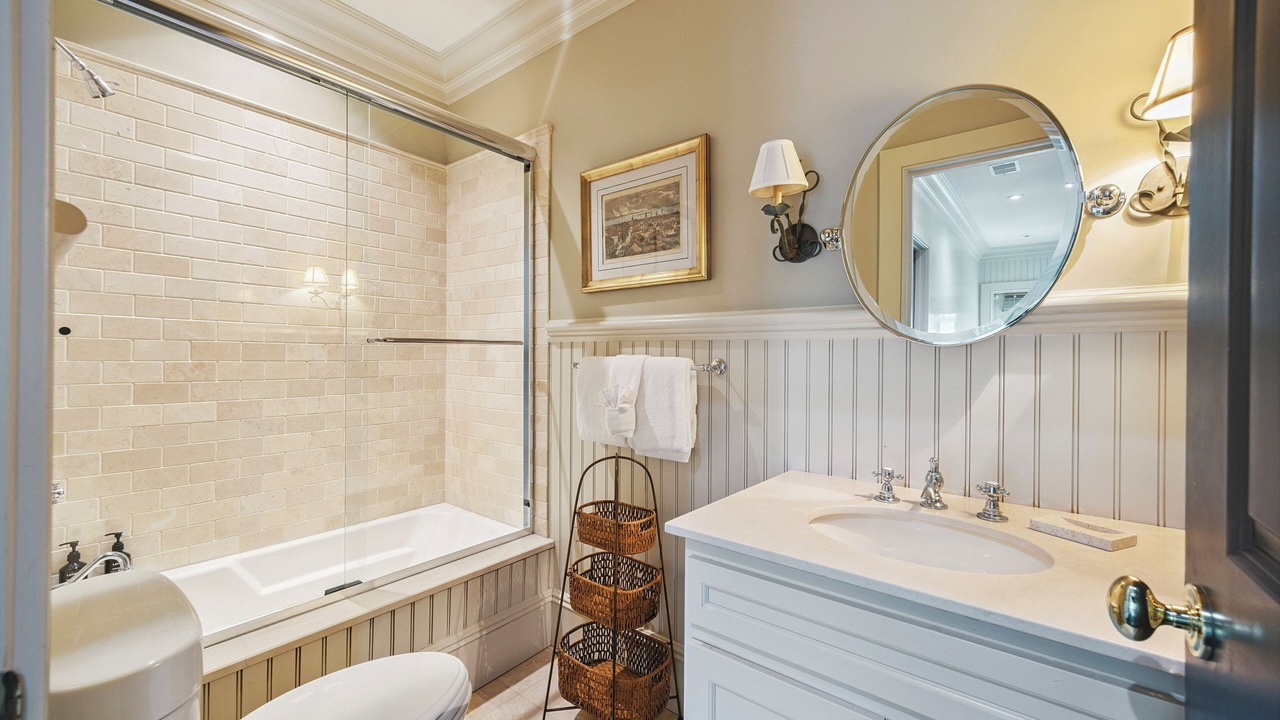 Photo of Bathroom in Isle of Palms