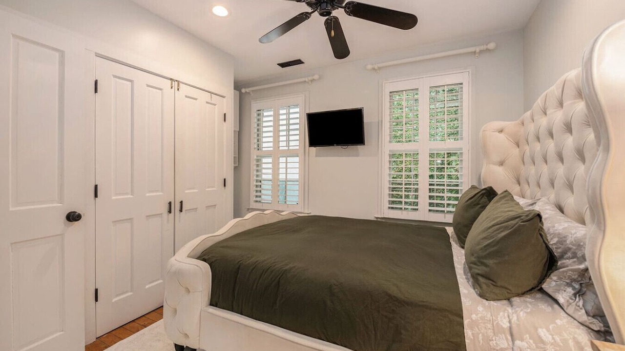 Photo of Bedroom in Harleston Village