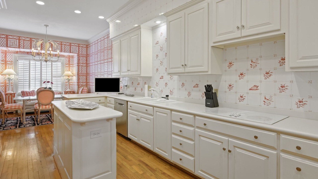 Photo of Kitchen in Debordieu Colony