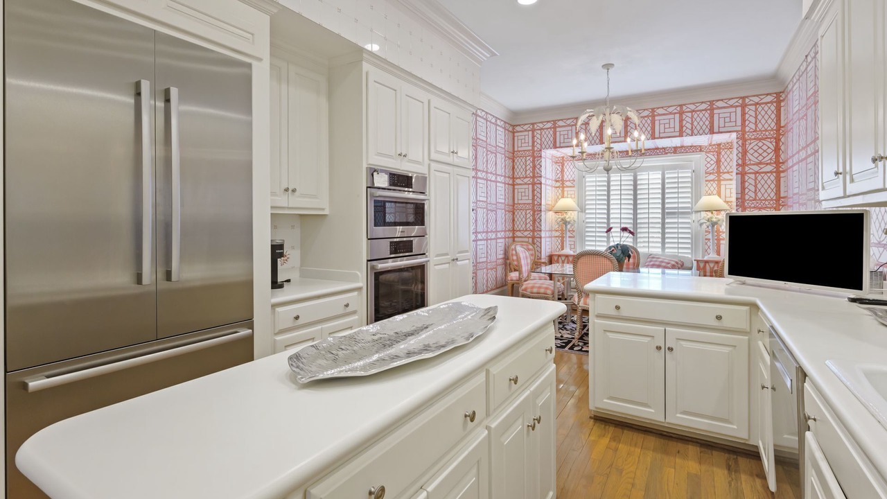 Photo of Kitchen in Debordieu Colony