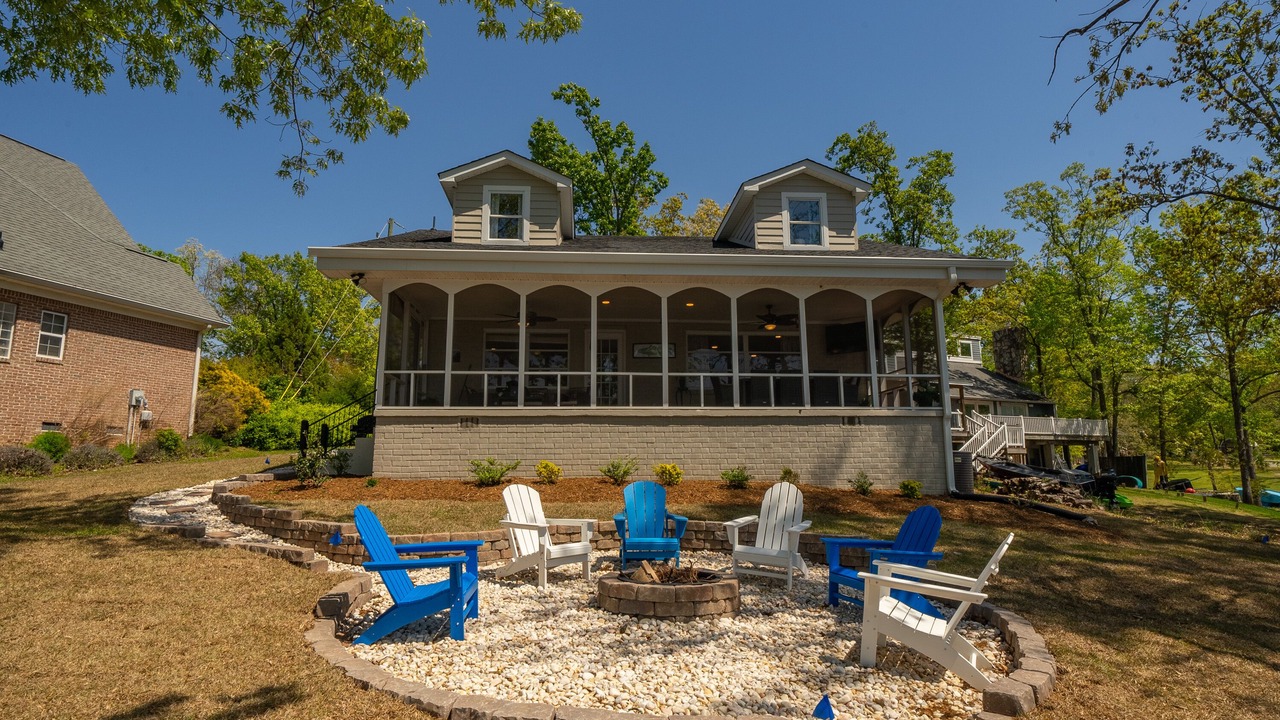 Photo of Outdoor in Chapin
