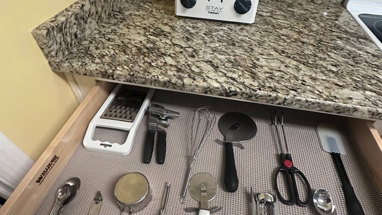 Photo of Kitchen in Shipyard Plantation