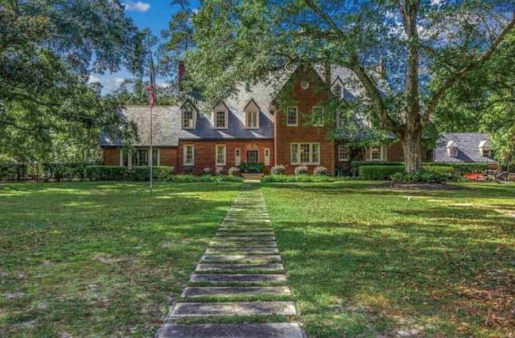 Photo of Outdoor in Conway