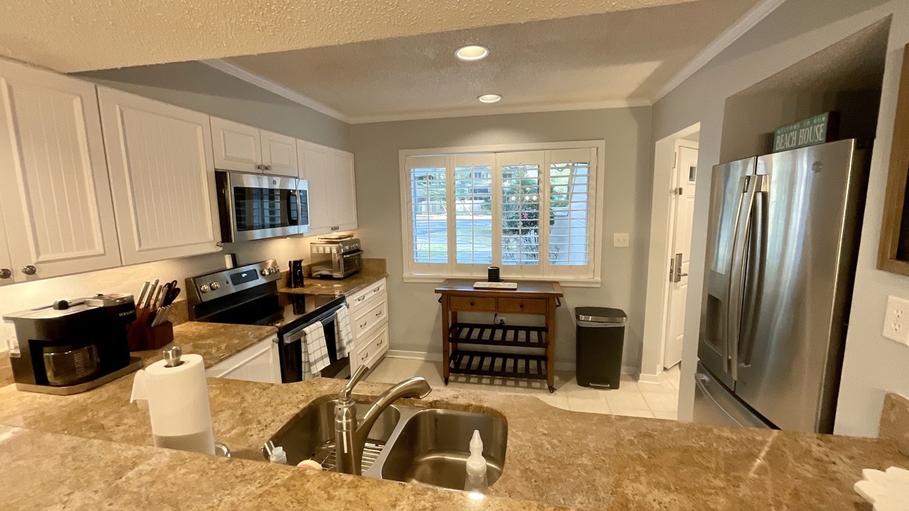 Photo of Kitchen in Arcadian Shores