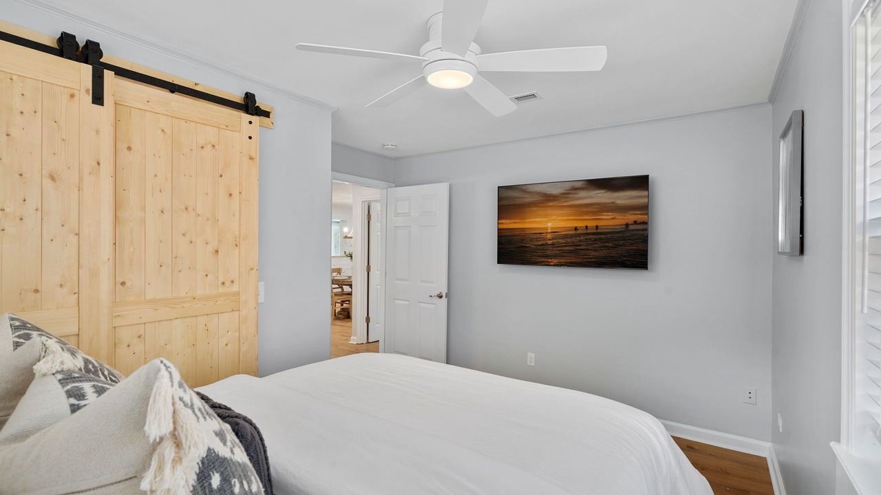 Photo of Bedroom in Lake Norman of Catawba