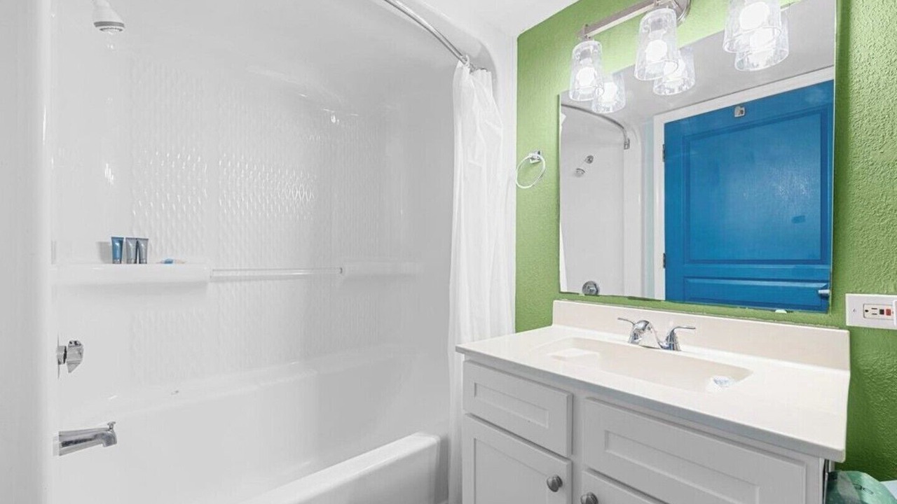 Photo of Bathroom in Crescent Beach