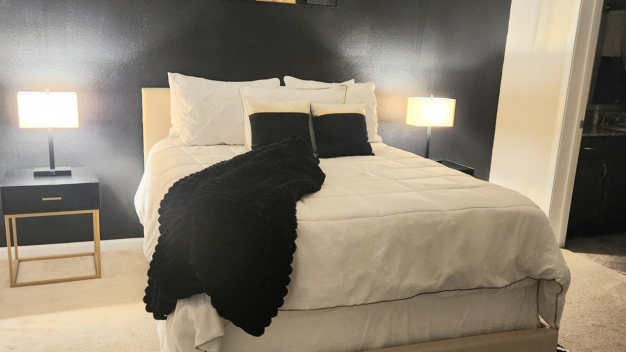 Photo of Bedroom in Huntcliff