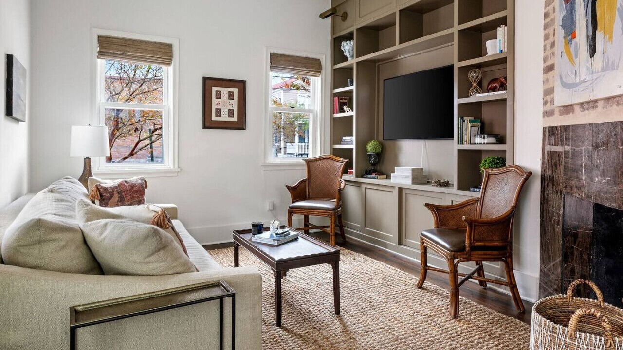 Photo of Livingroom in Westside