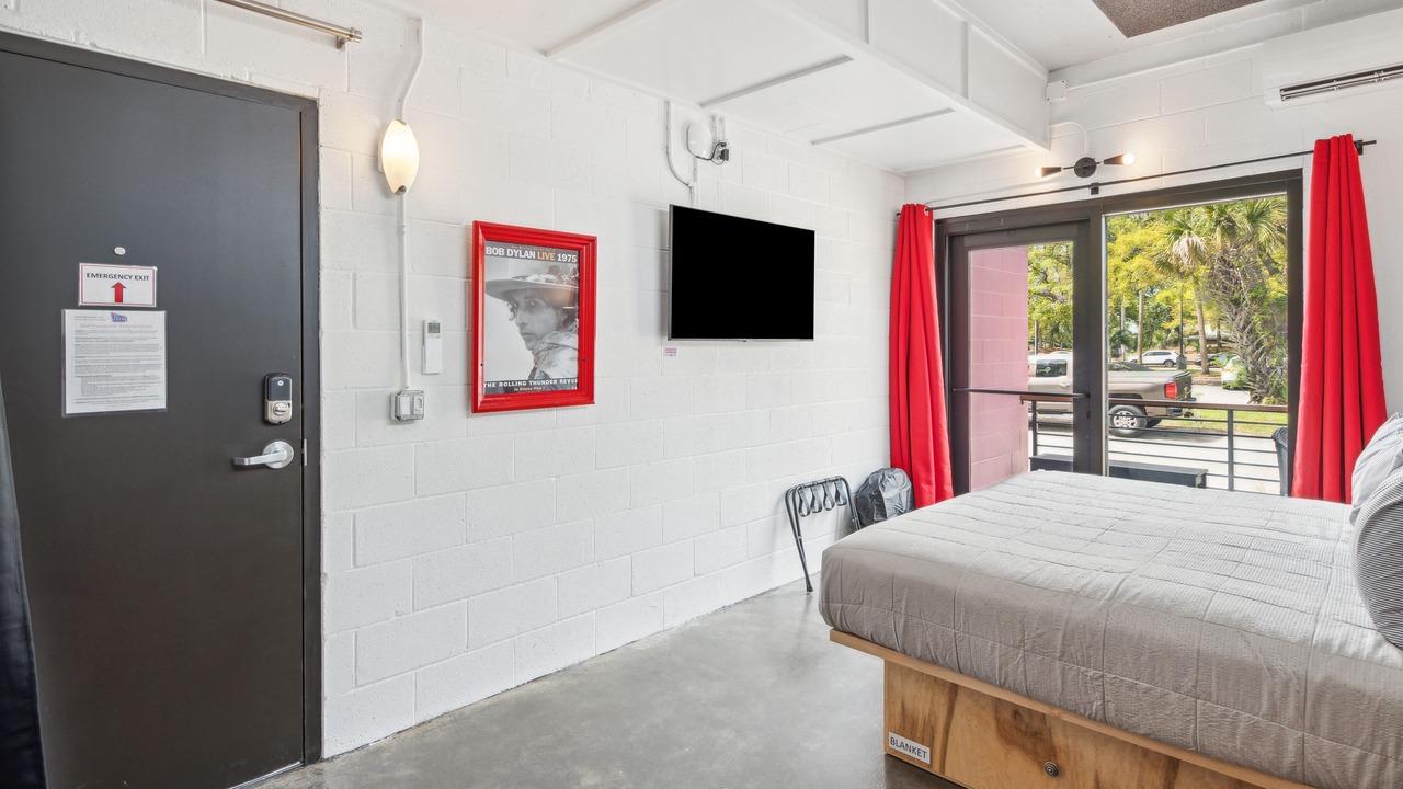 Photo of Bedroom in Folly Beach