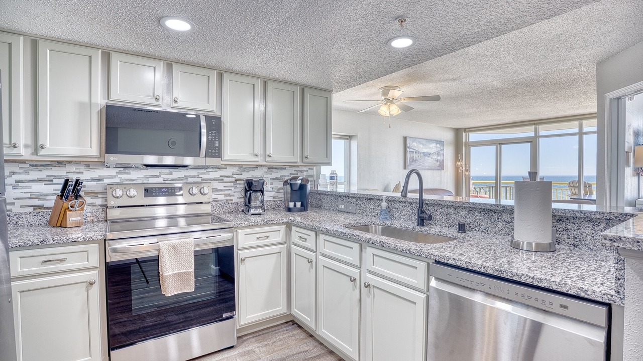 Photo of Kitchen in Crescent Beach