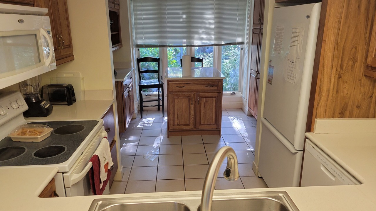 Photo of Kitchen in Arcadian Shores