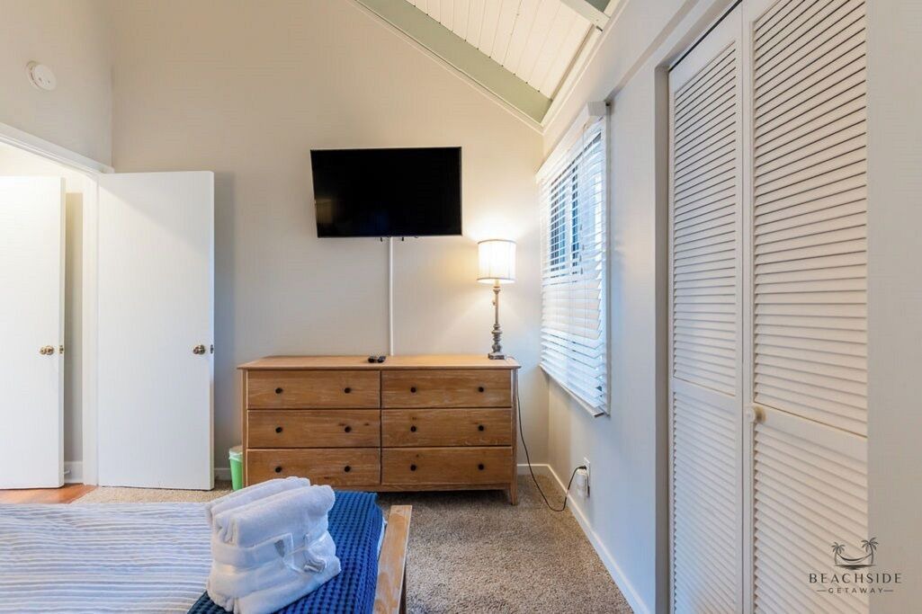 Photo of Bedroom in Night Heron