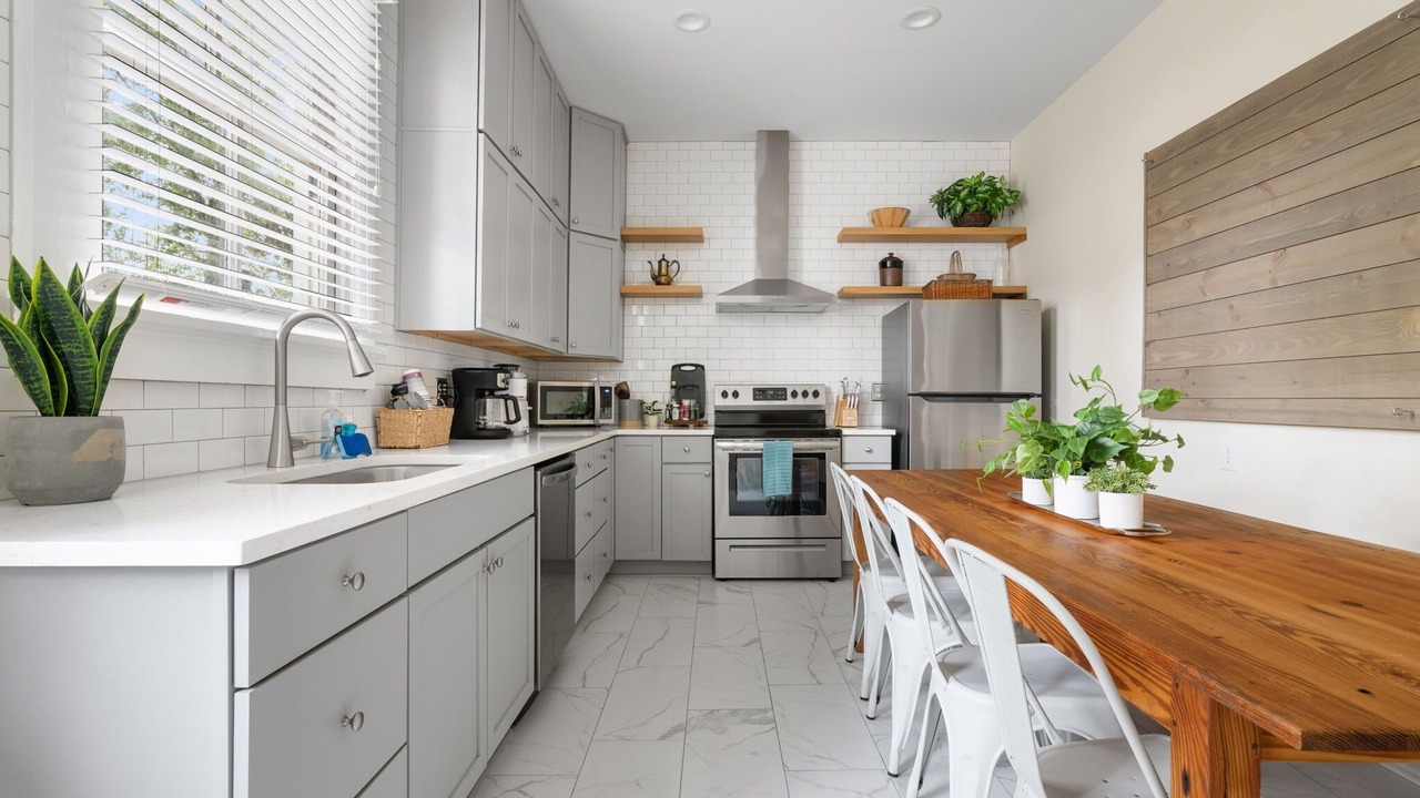 Photo of Kitchen in Cannonborough Elliotborough