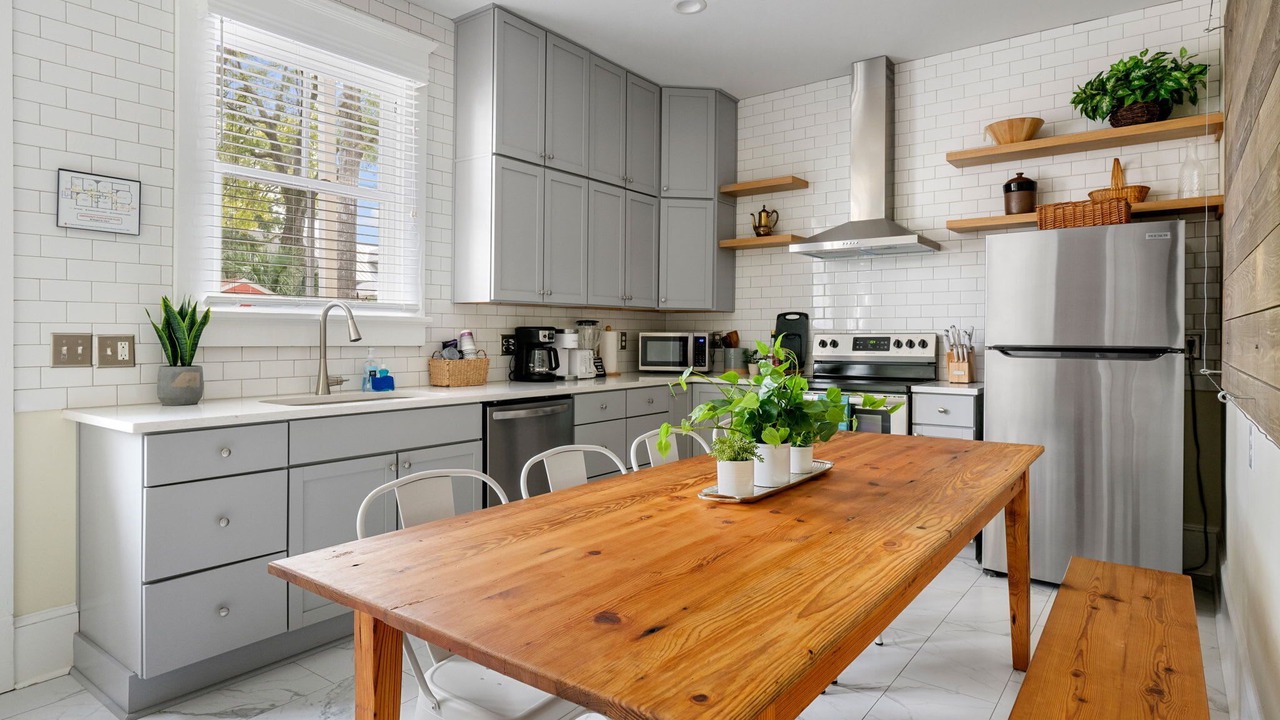 Photo of Kitchen in Cannonborough Elliotborough
