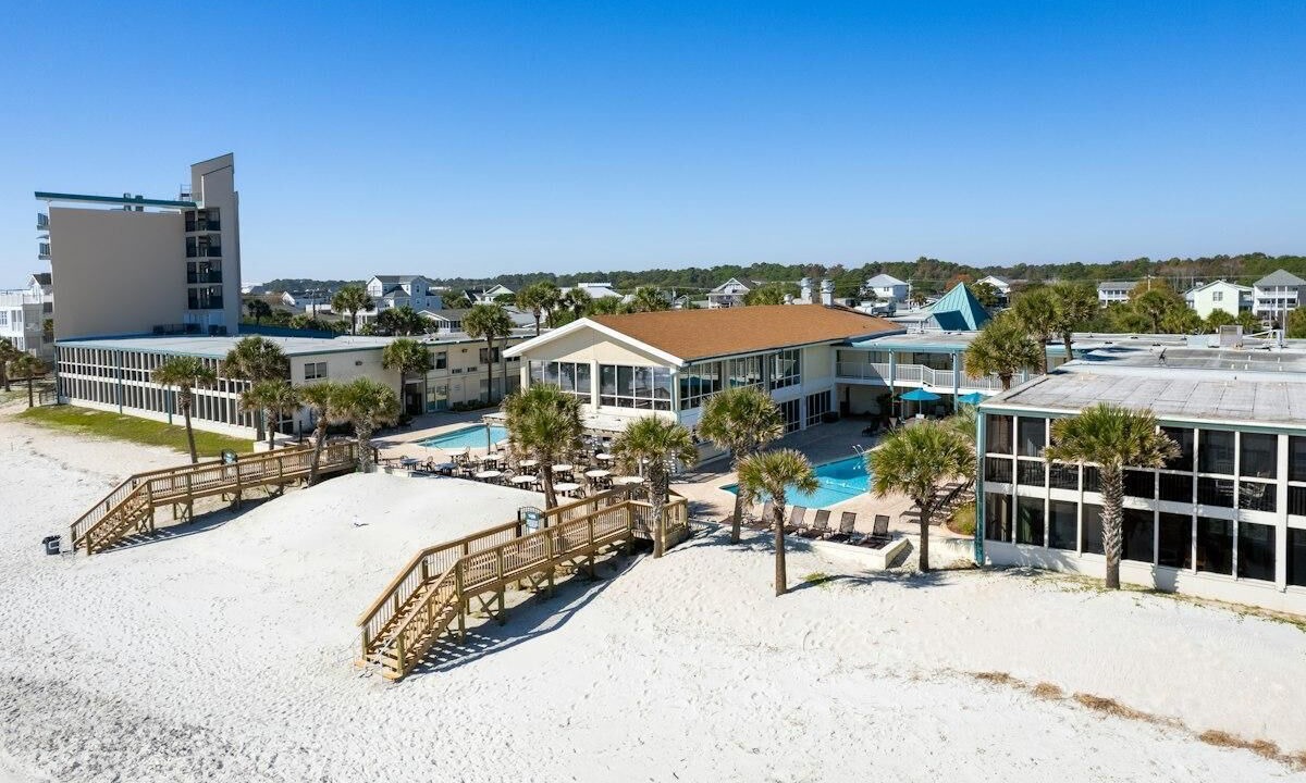 Photo of Outdoor in Litchfield by the Sea