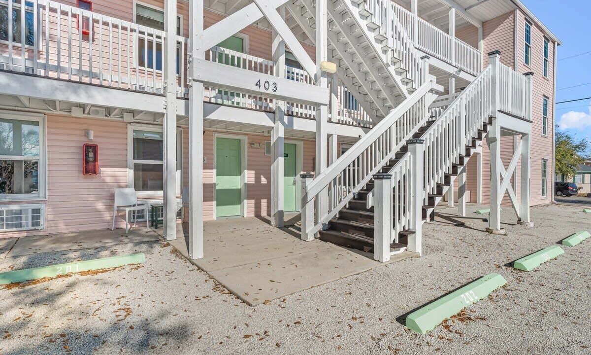 Photo of Outdoor in Windy Hill
