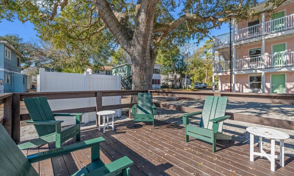 Photo of Patio Balcony in Windy Hill