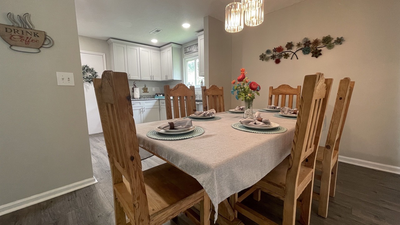 Photo of Livingroom in North Charleston