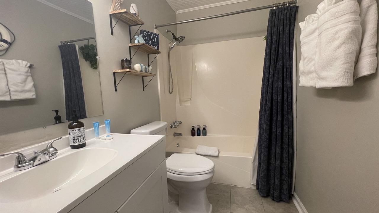 Photo of Bathroom in North Charleston