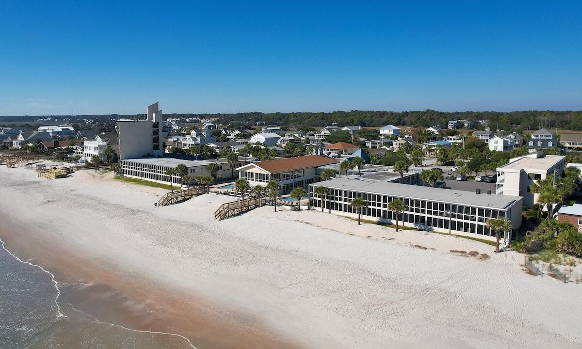 Photo of Others in Litchfield by the Sea