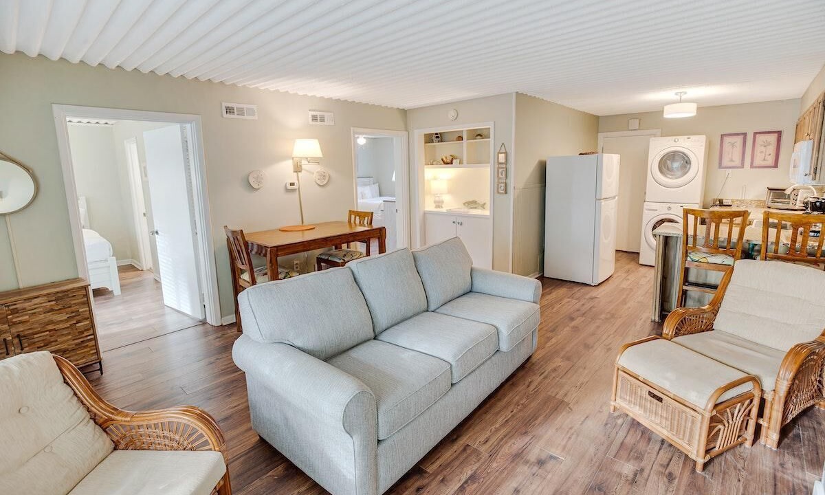 Photo of Livingroom in Litchfield by the Sea