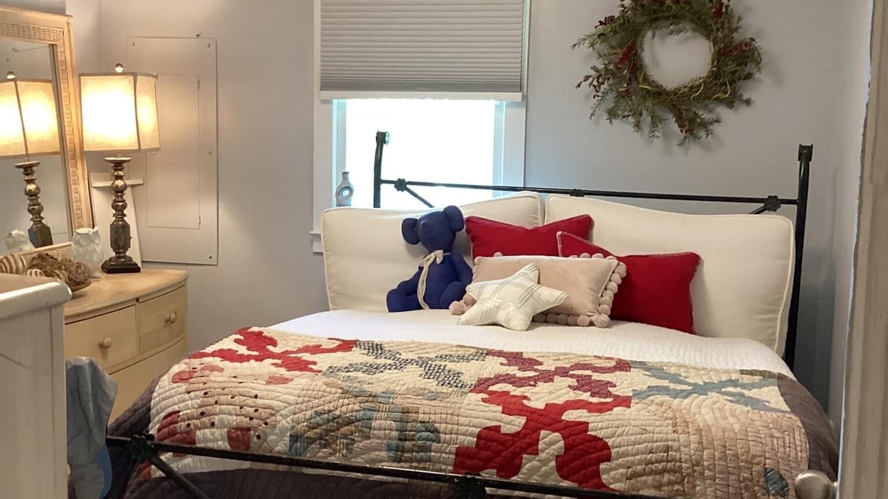 Photo of Bedroom in Pawleys Island
