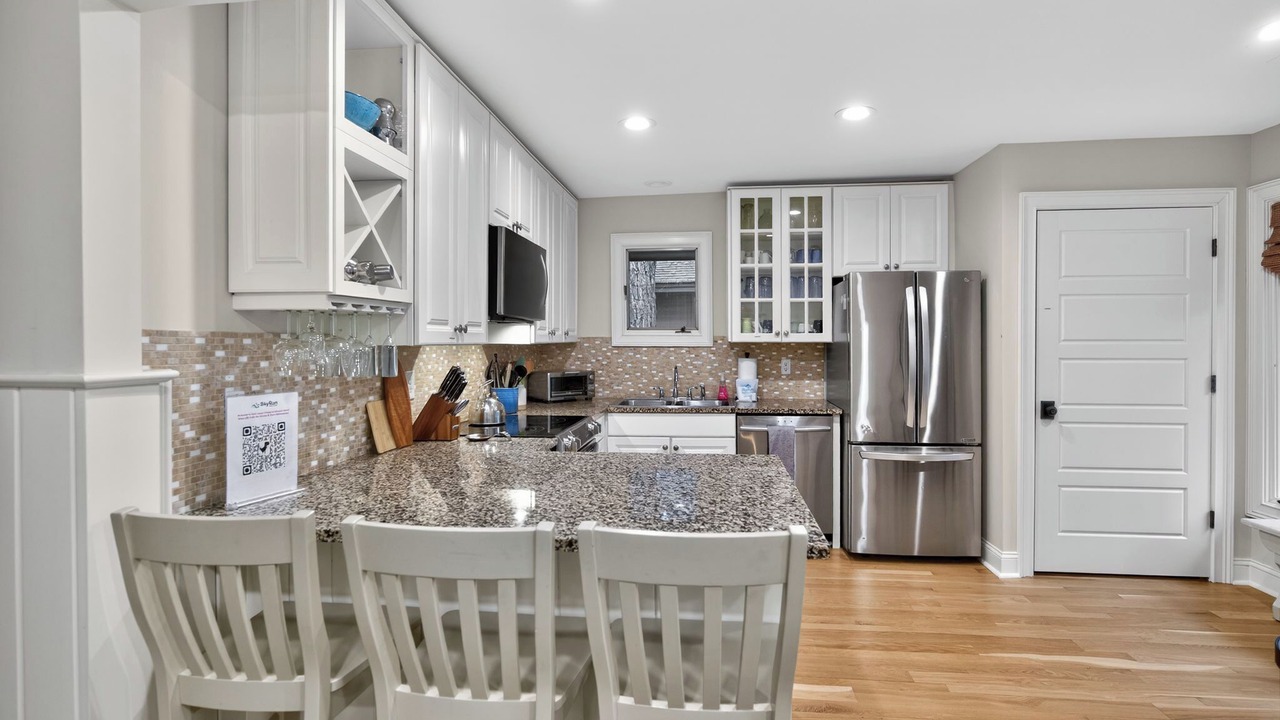 Photo of Others in West Beach
