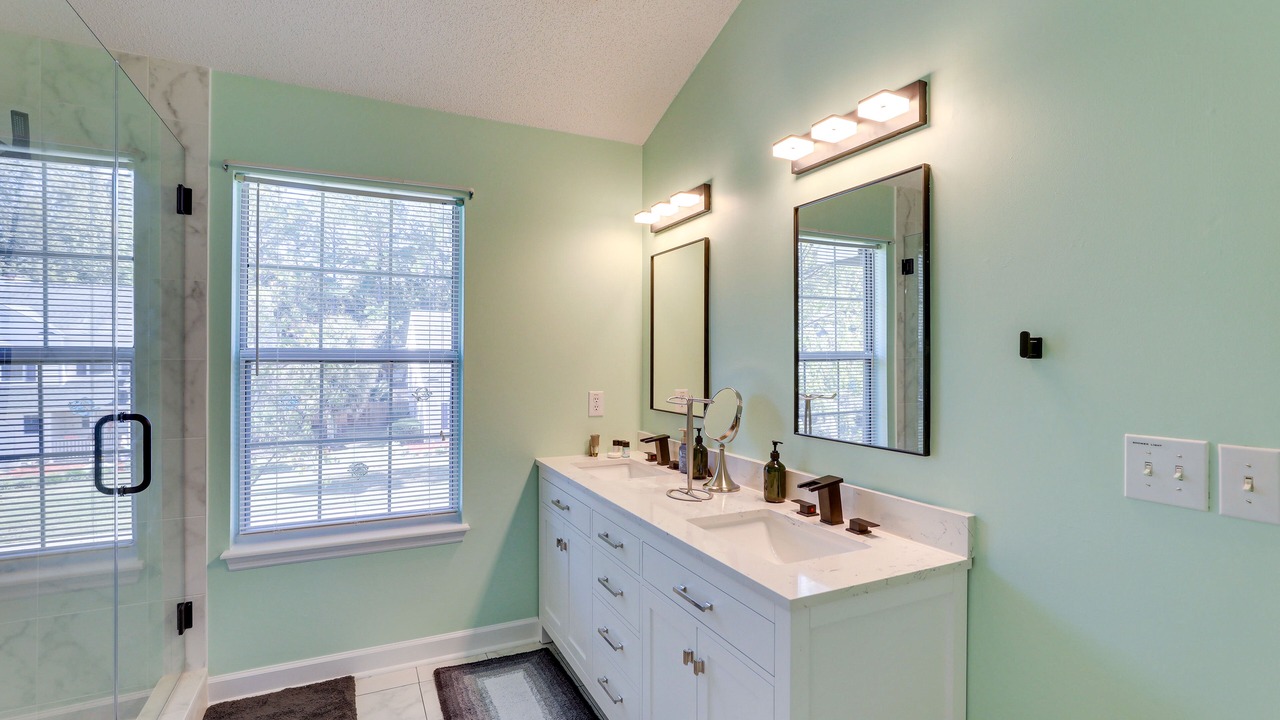 Photo of Bathroom in North Charleston