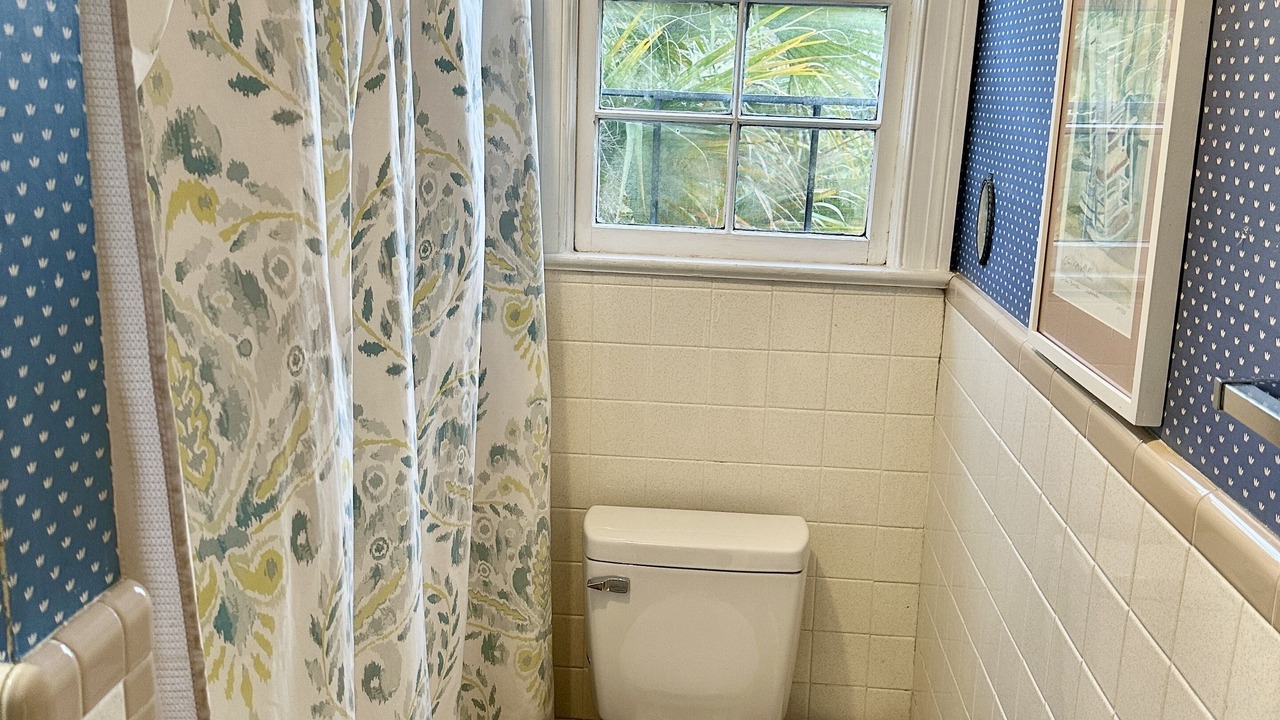 Photo of Bathroom in Sullivan's Island