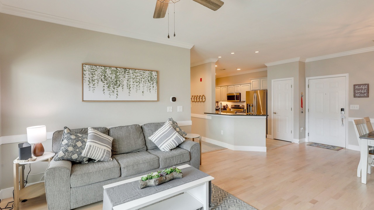 Photo of Livingroom in Charleston
