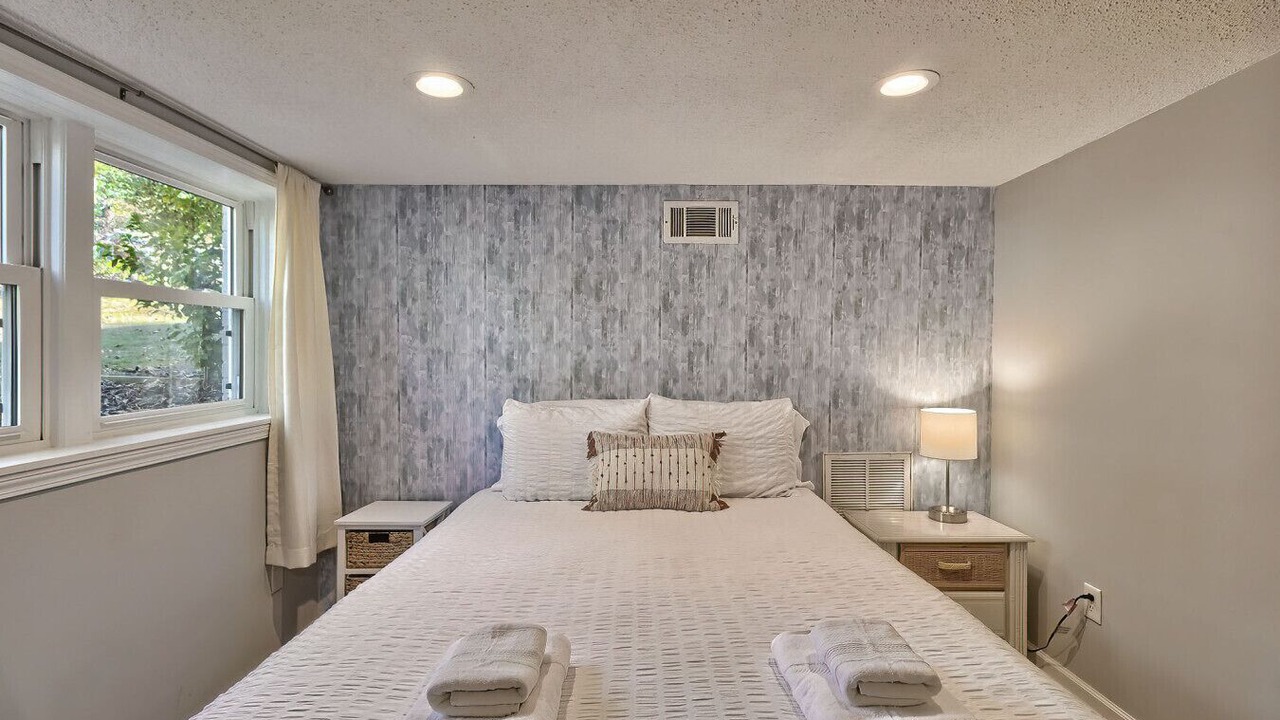 Photo of Bedroom in Columbia