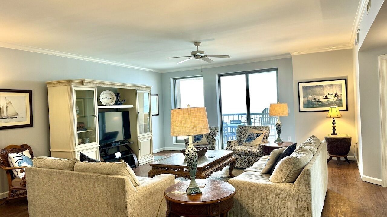Photo of Bedroom in Arcadian Shores