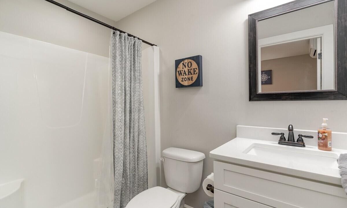 Photo of Bathroom in Litchfield by the Sea