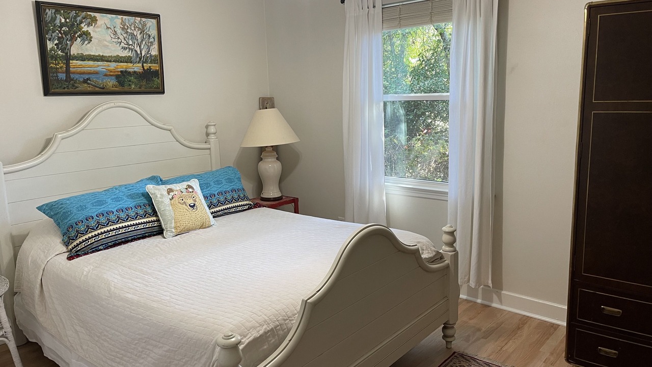 Photo of Bedroom in Beaufort