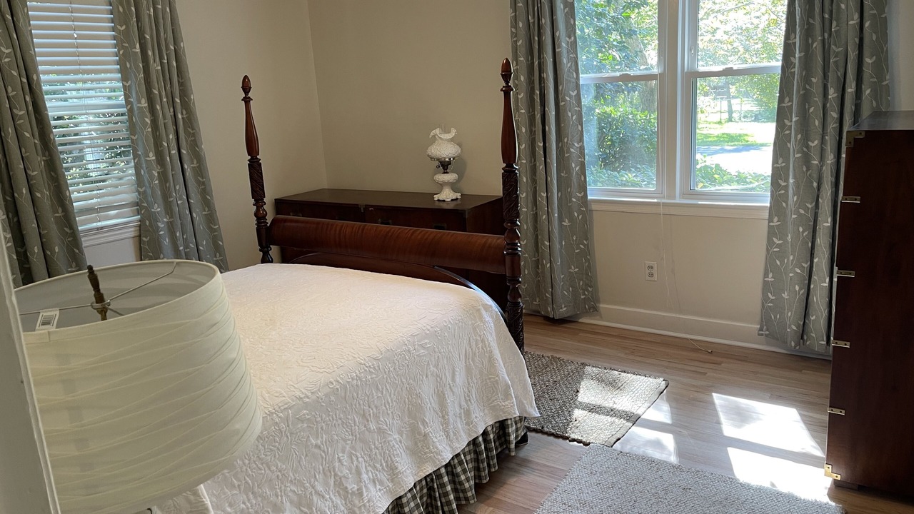Photo of Bedroom in Beaufort